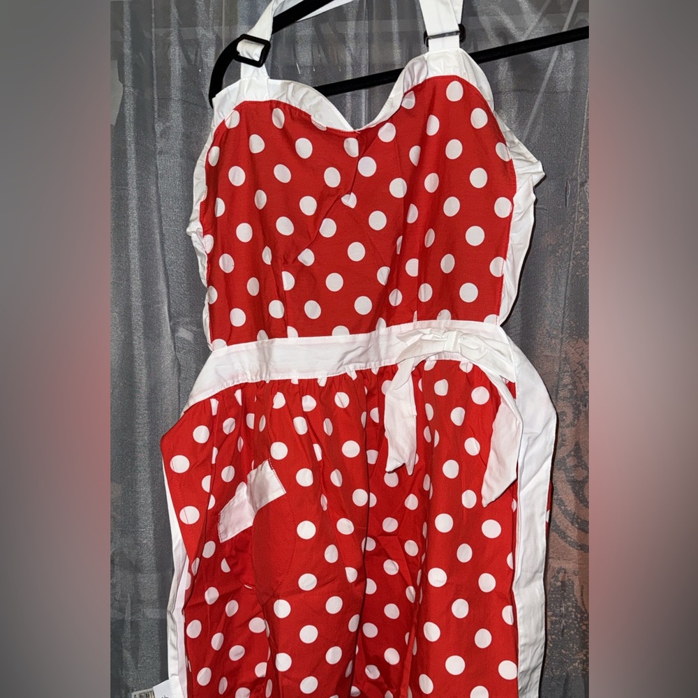 Minnie Mouse Red Apron with White Polka Dots